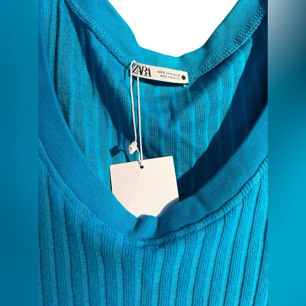 NWT Zara Teal Scoop Neck Knit Short Sleeve Blouse Fits Women's XS - Picture 3 of 4